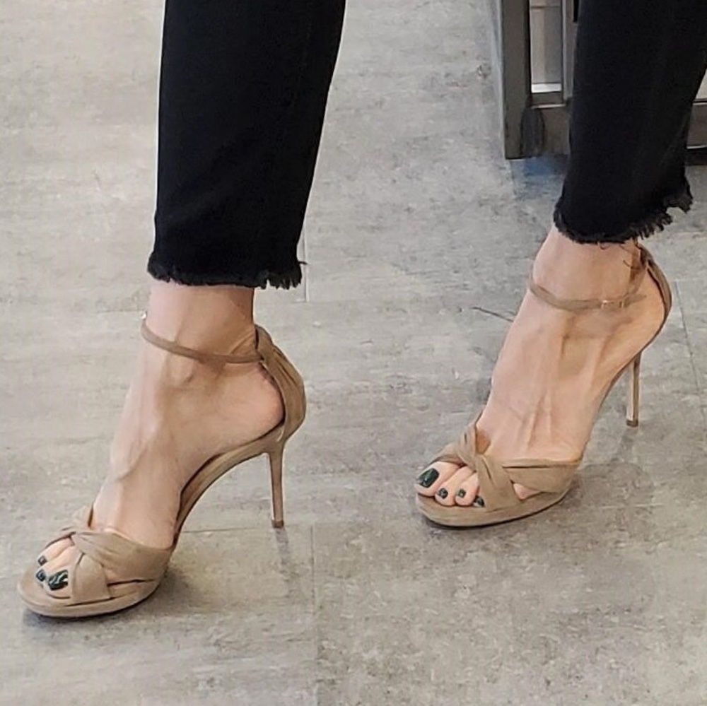 JIMMY CHOO size 39.5 /US 9 tan ren suede NWOT!